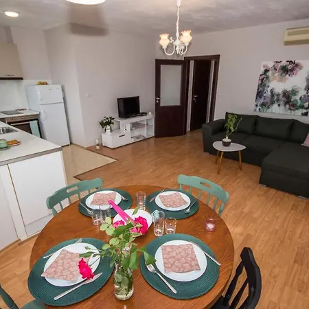 Appartement Volga Apartment City Centre *